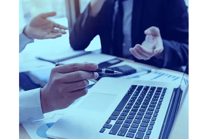 End-to-End IPO Consultant image 1