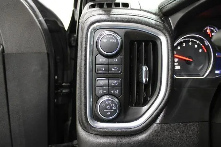 $34977 : Chevrolet Silverado 1500 202 image 9