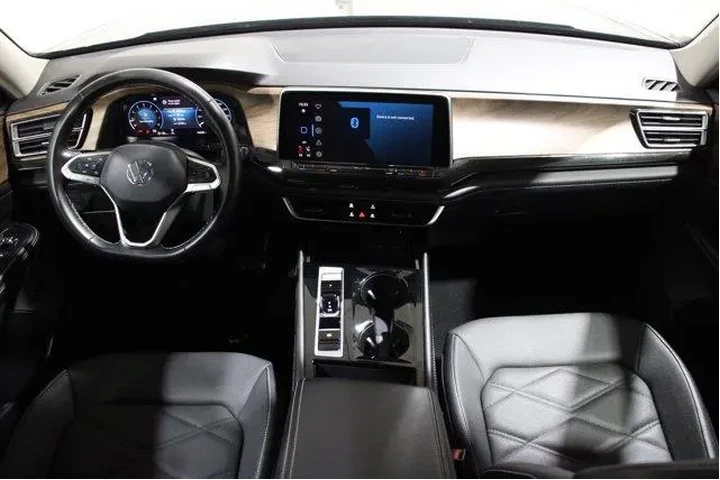 $36998 : Volkswagen Atlas 2025 SE 4dr image 2