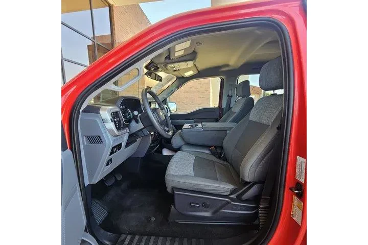 $29888 : Ford F-150 2023 4x2 XLT 4dr image 10