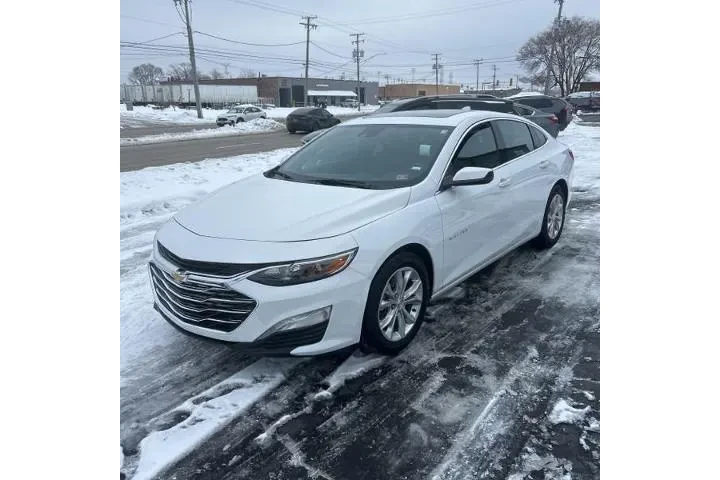 $18900 : Chevrolet Malibu 2024 LT 4dr image 2