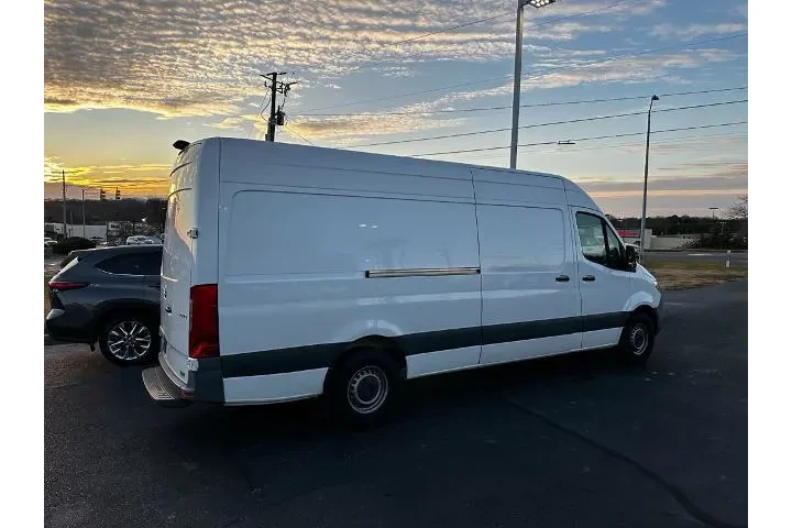 $35234 : Mercedes-Benz Sprinter 2021 image 9