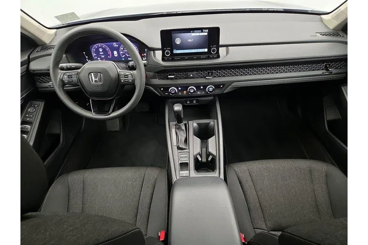 $25998 : Honda Accord 2024 EX 4dr Sed image 9