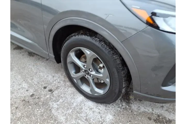 $23980 : Ford Escape 2023 AWD ST-Line image 5