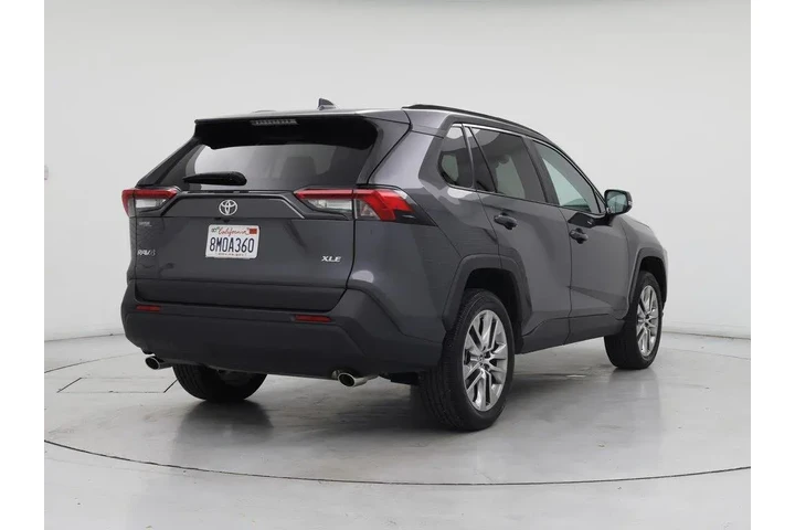 $31998 : Toyota RAV4 2019 XLE Premium image 8