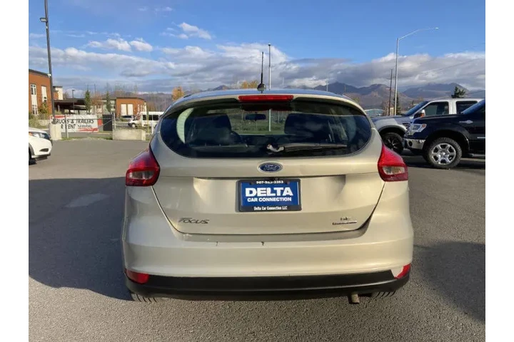 $6999 : 2016 Focus SE image 7