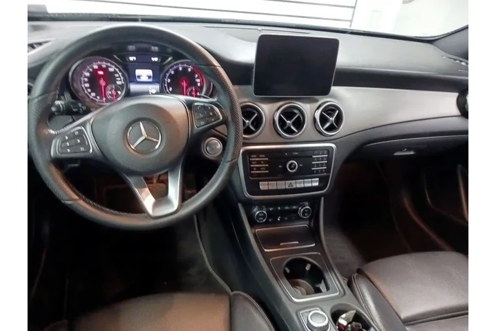 $19998 : Mercedes-Benz GLA 2020 GLA 2 image 9