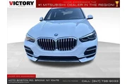 $31599 : BMW X5 2023 AWD xDrive40i 4d thumbnail