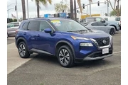 $23750 : Nissan Rogue 2023 SV 4dr Cro thumbnail