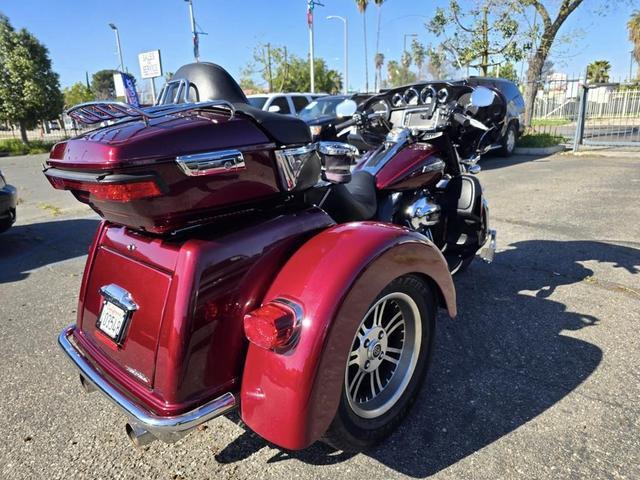 $19900 : 2015 HARLEY-DAVIDSON FLHTCUTG image 9