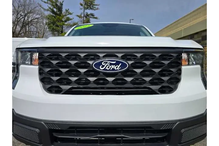 $30485 : Ford Maverick 2025 AWD XL 4d image 6