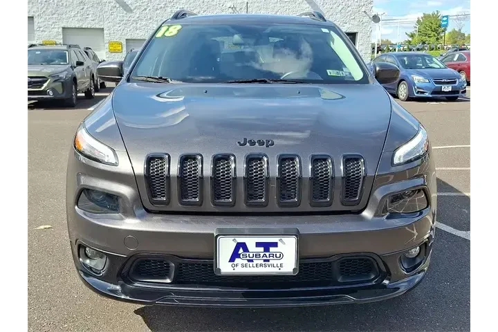 $14845 : Jeep Cherokee 2018 4x4 Latit image 2