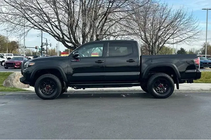 $39995 : Toyota Tacoma 2019 4x4 TRD S image 5