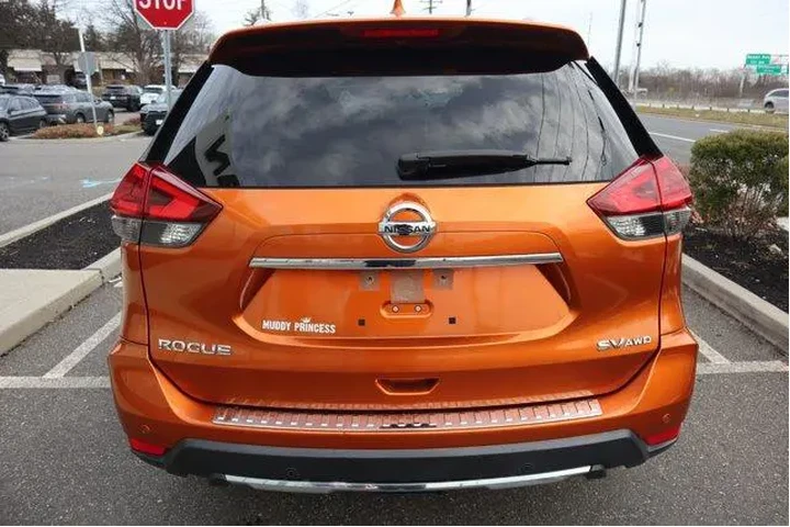 $13207 : Nissan Rogue 2019 image 7
