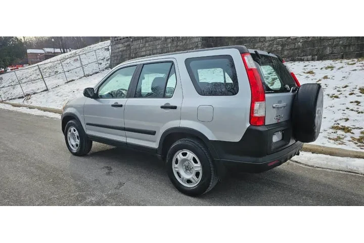 $5795 : 2005 CR-V LX image 3