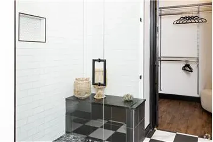 $2344 : Rental property with 0 bedro image 8