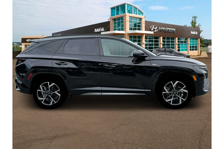 $33900 : Hyundai TUCSON Hybrid 2025 A image 9