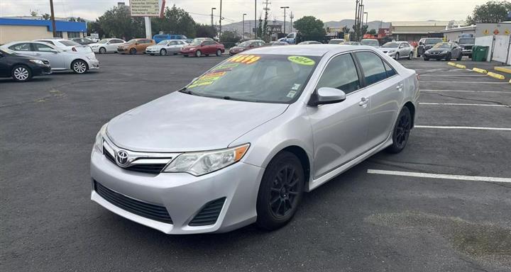 $13499 : 2014 TOYOTA CAMRY image 4