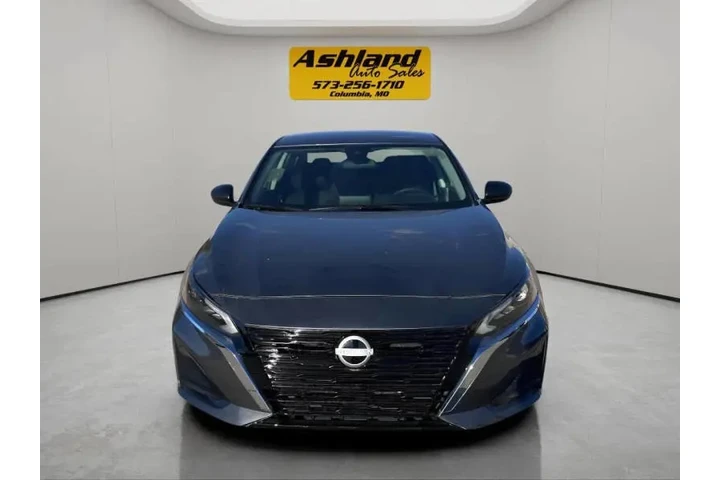 $23900 : 2025 Altima 2.5 SV image 9
