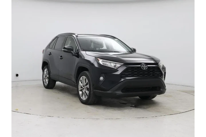 $26998 : Toyota RAV4 2019 XLE Premium image 1