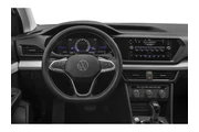 $23888 : Volkswagen Taos 2024 SE 4dr thumbnail
