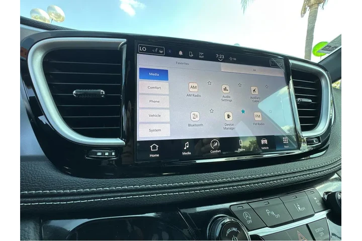 $49997 : 2024 Pacifica Touring BraunAb image 10