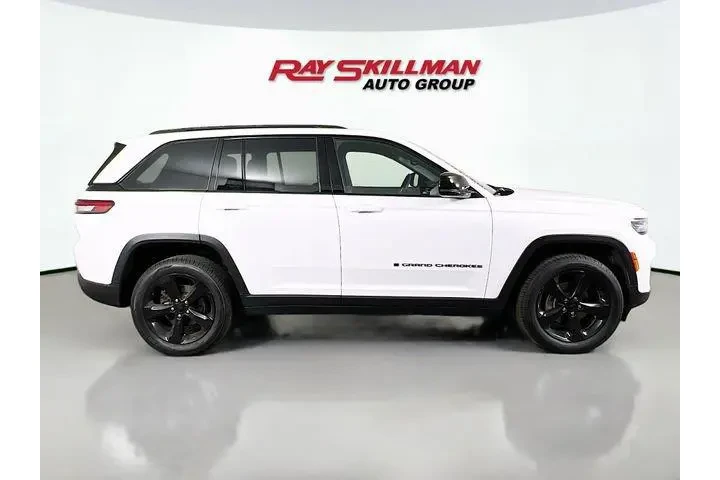 $28975 : Jeep Grand Cherokee 2024 4x2 image 8