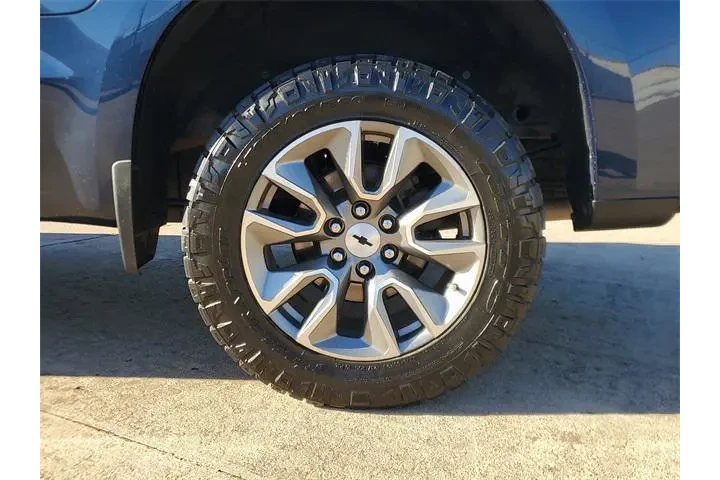 $31988 : Chevrolet Silverado 1500 Lim image 8