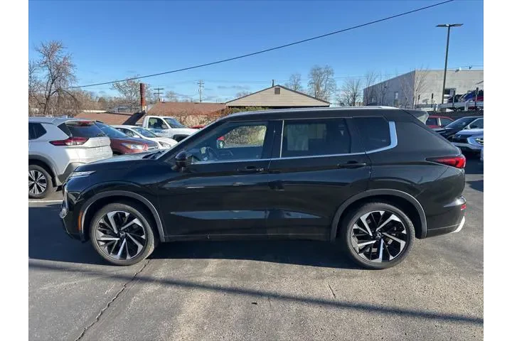 $24994 : Mitsubishi Outlander 2022 AW image 6