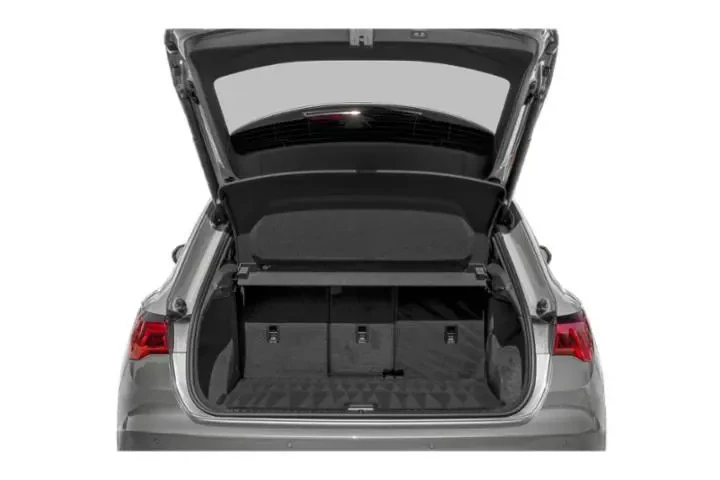 $30000 : Audi Q3 2025 AWD quattro S l image 10