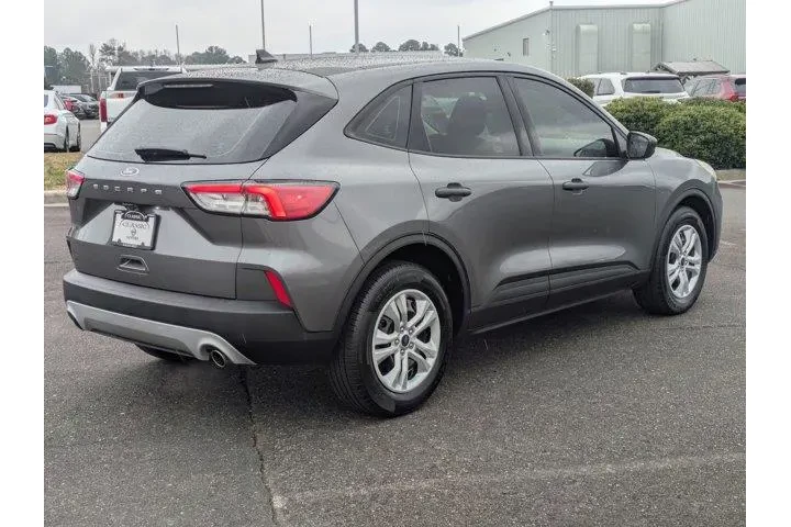 $14900 : Ford Escape 2021 S 4dr SUV image 6