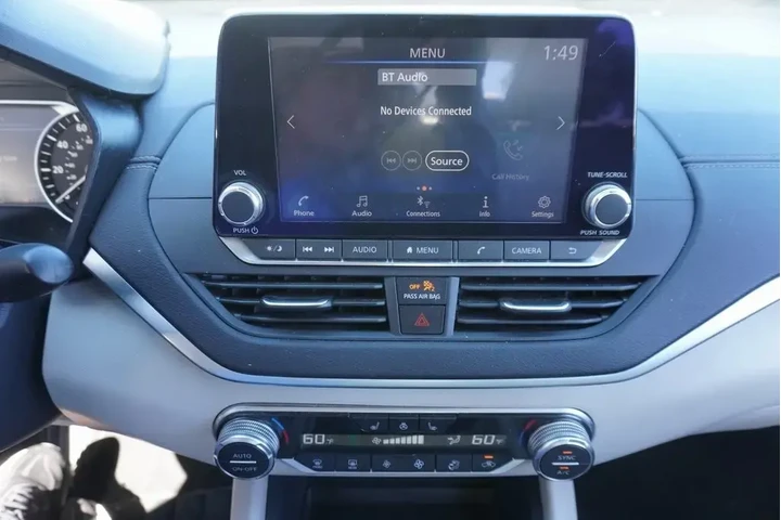 $18288 : Nissan Altima 2019 2.5 SV 4d image 9