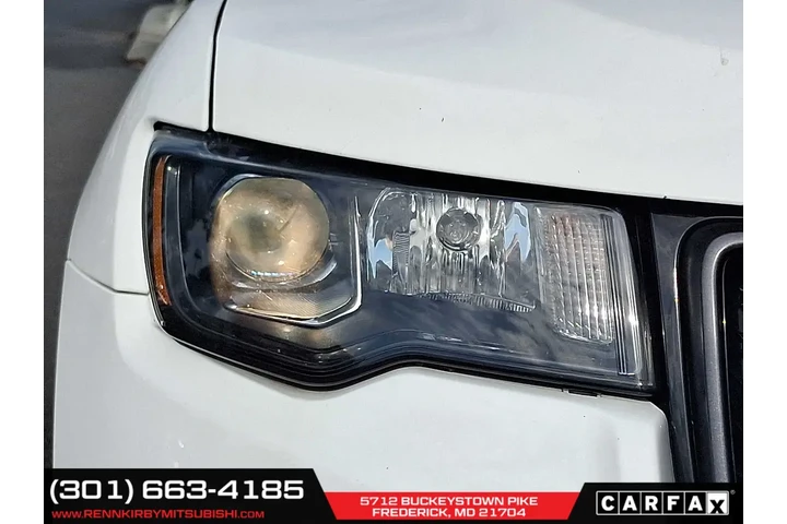 $25486 : Jeep Grand Cherokee 2021 4x4 image 9