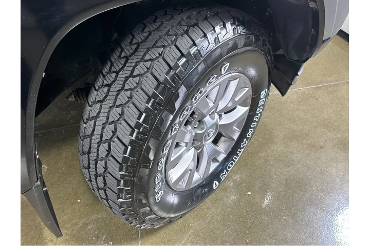 $20000 : 2017 Tacoma SR5 image 8