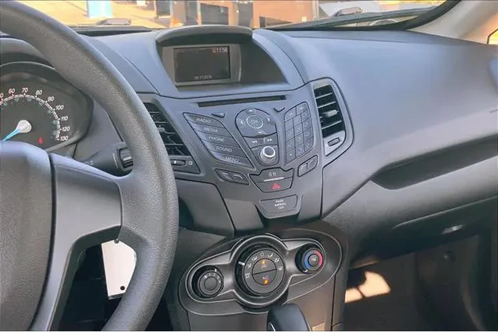 $8851 : Ford Fiesta 2019 S 4dr Sedan image 5