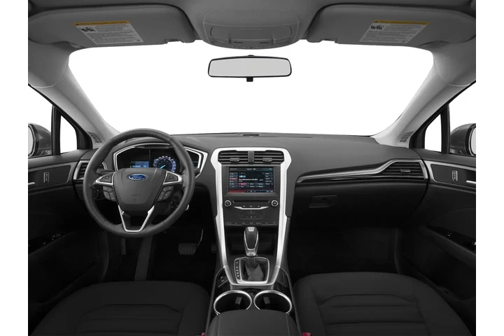 2016 Fusion SE image 8