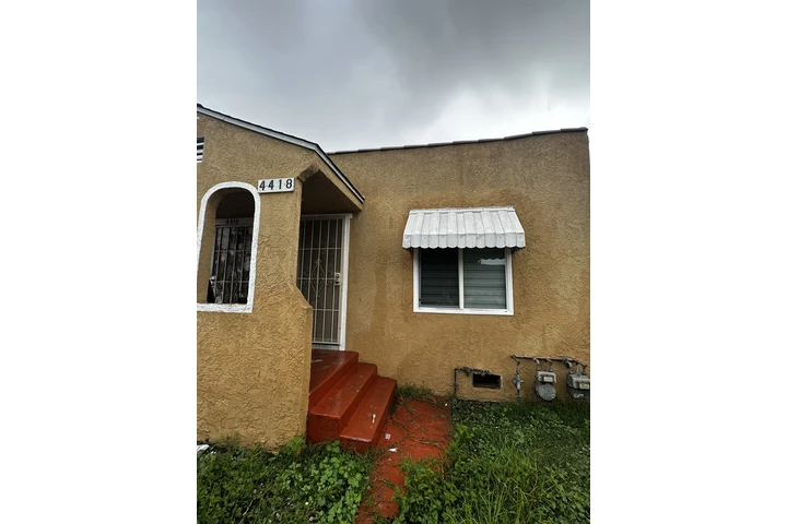 $2200 : Se Renta Apartamento image 2