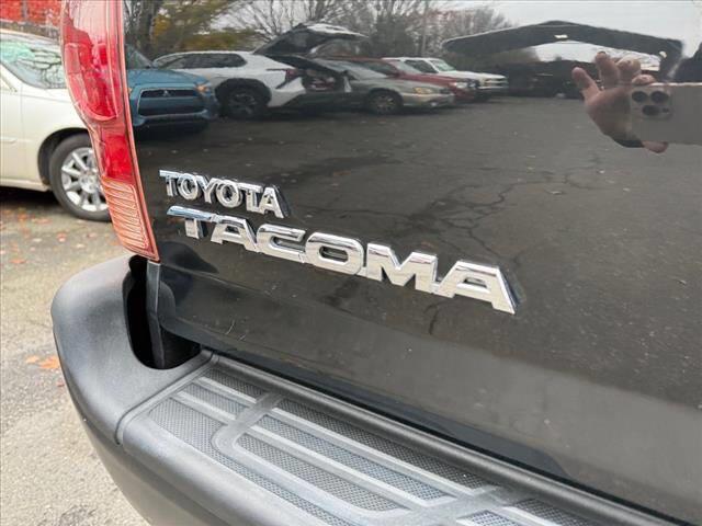 $12750 : 2007 Tacoma image 10