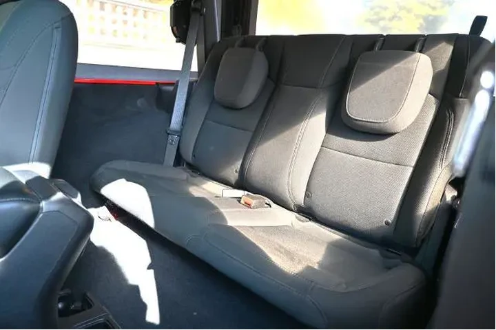 $26029 : Jeep Wrangler 2018 4x4 Sport image 10