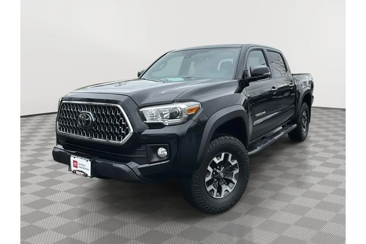 $35000 : Silver Certified 2019 Tacoma image 1