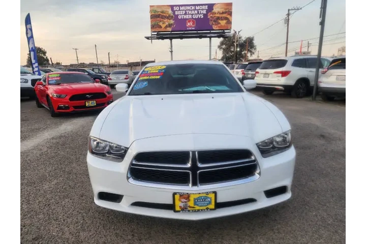 $10599 : 2013 Charger SE image 3
