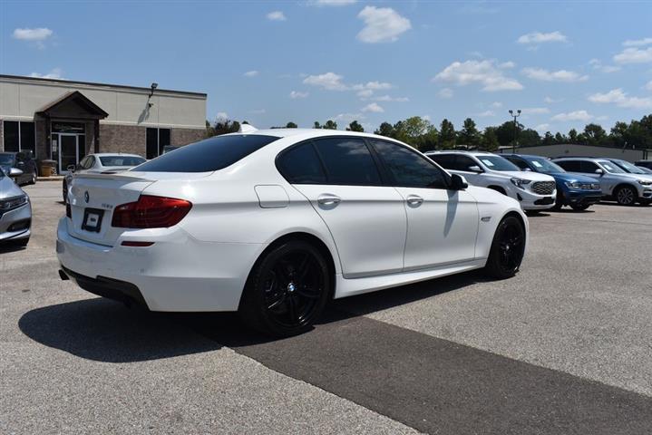 2014 BMW 535i image 9