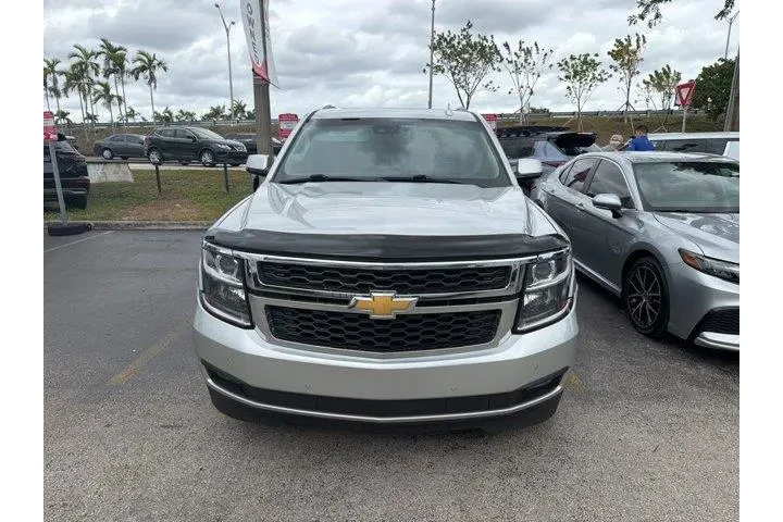 $12989 : Chevrolet Suburban 2018 4x2 image 2
