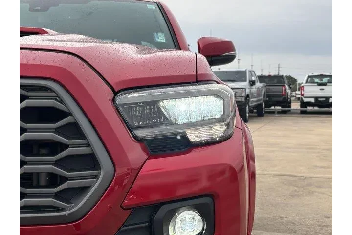 $30000 : Toyota Tacoma 2020 4x2 TRD S image 9