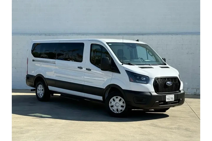 $37989 : Ford Transit 2023 350 XL 3dr image 1