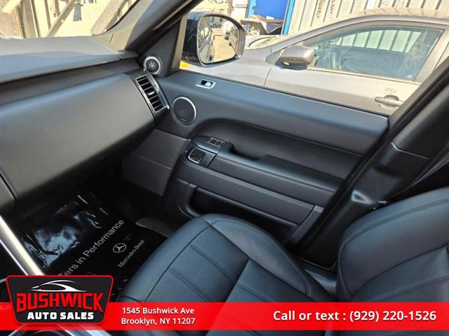 $31995 : Used 2019 Range Rover Sport T image 9