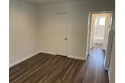 $1000 : LAWNDALE CA 1bed Apartamento thumbnail