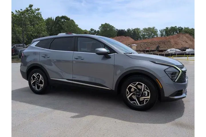 $22633 : Kia Sportage 2025 LX 4dr SUV image 2