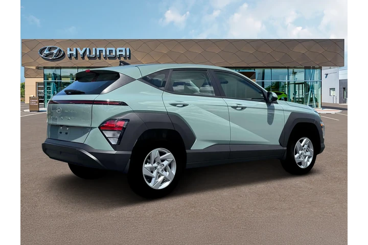 $27530 : Hyundai KONA 2026 SE 4dr SUV image 8