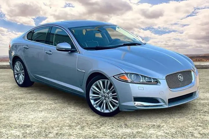 $14391 : Jaguar XF 2012 Portfolio 4dr image 1